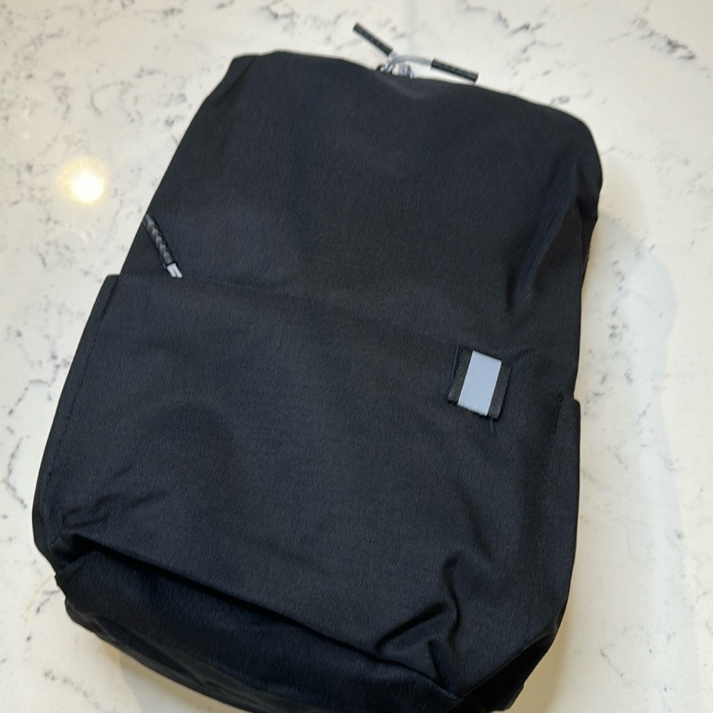 Small & Simple Very Lightweight Backpack Bag for Student & Commuter - Picture 2 of 10